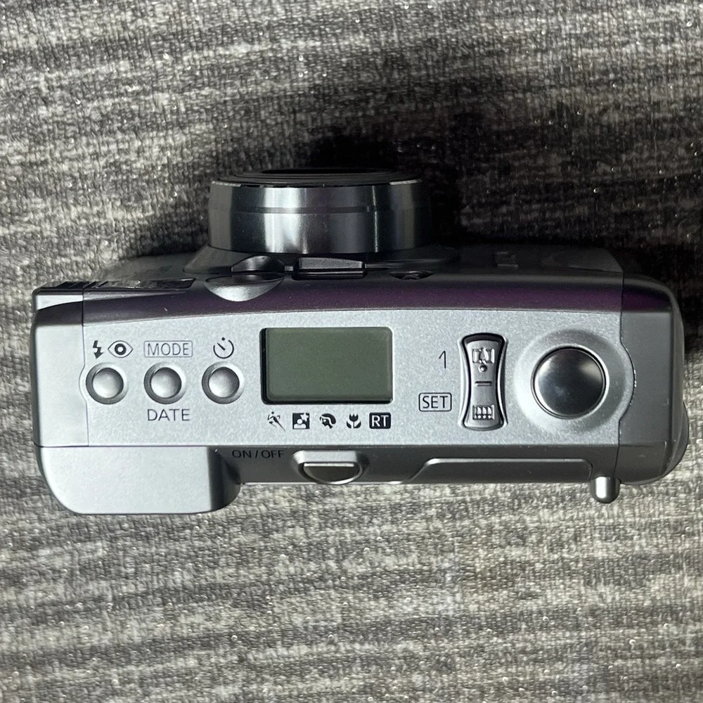 Vintage Canon Sure Shot 150u 35mm Film Camera 38-150mm Zoom Silver Box Manual